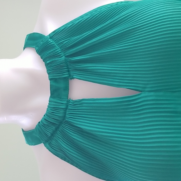 Laundry esmerald halter blouse. Sz.4 - Picture 8 of 11